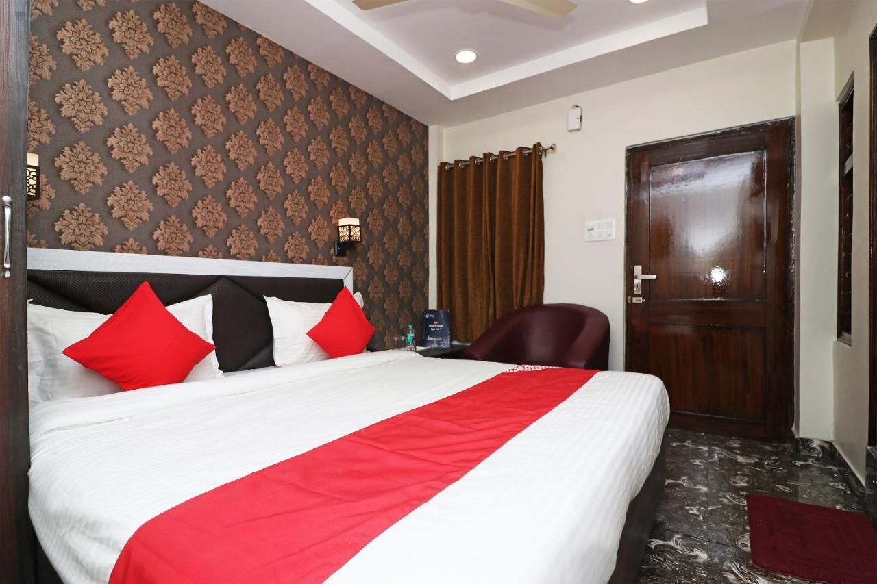 Oyo Hotel Prerna Rāipur Esterno foto