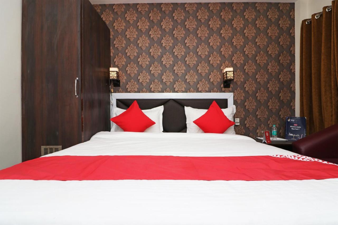 Oyo Hotel Prerna Rāipur Esterno foto
